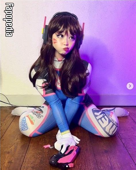 Preview 4 of Mooncake Eva Leak Telegram Fansly Leaks
