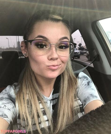Preview 2 of Mouse Show Onlyfans Nude Leaked Photos