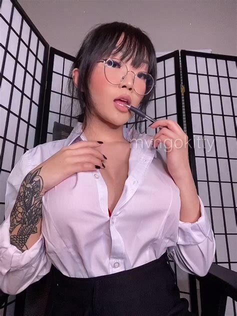 Preview 1 of Mvn Go Kitty Nudeex Onlyfans