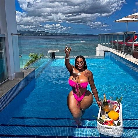 Mya.curvz Onlyfans Fans Pics Telegram channel preview