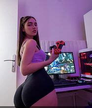 Preview 1 of Nacre Victoire Naked Nude Flashing