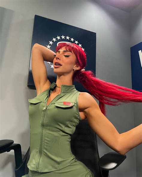 Preview 4 of Nalafitness Onlyfans Video Instagram Star Nudes