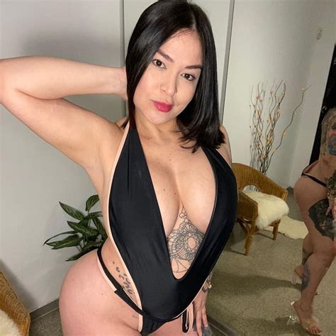 Preview 4 of Naline Martinez Onlyfans Naked Pic
