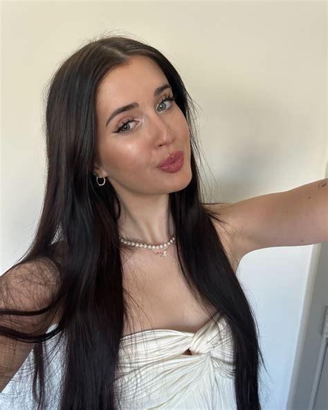 Nataliebarness OnlyFans channel