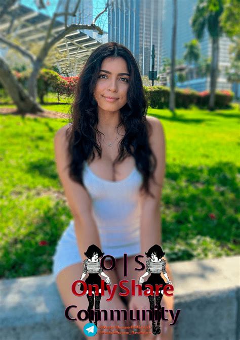 Preview 1 of Noelle Emily Onlyfans Leaked Pack