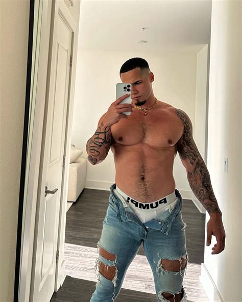 Preview 1 of Officialjt Onlyfans Video Leaked
