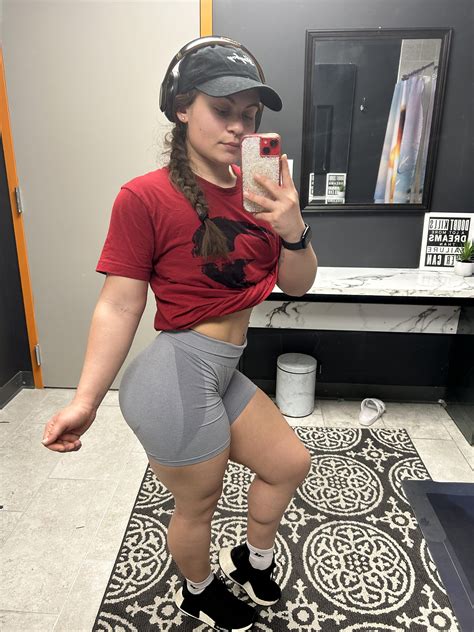 Preview 3 of Olivia Maeve Telegram Onlyfan