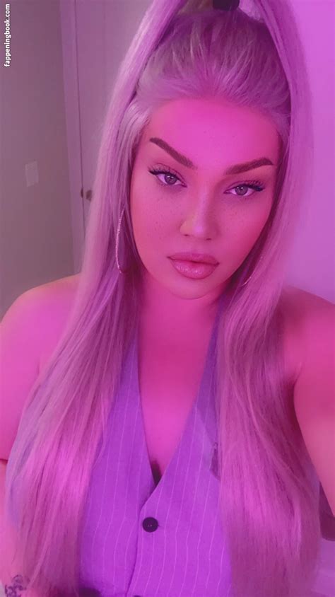 Preview 1 of Only Fans Membership Fee Leaks Nude Photo