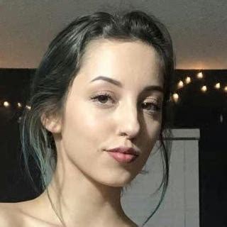 Preview 2 of Onlykarli Nude Photos Leaked