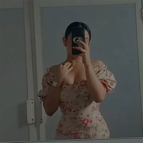 Preview 1 of Paola Sg La Onlyfan