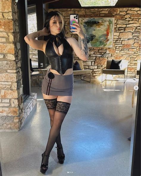 Preview 4 of Peachjars Sexy Leaks Mega