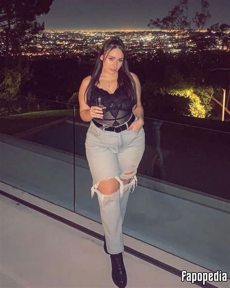 PeachyShea OnlyFans channel