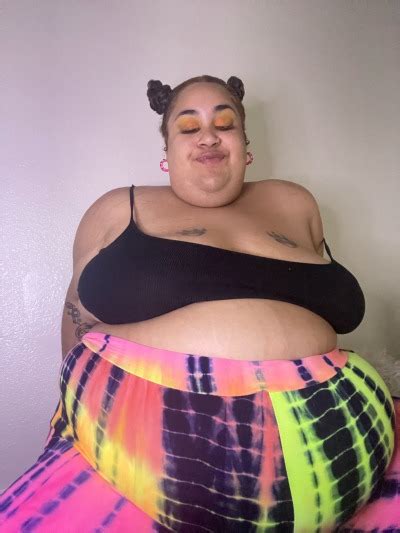 Pinkythefeedee OnlyFans channel