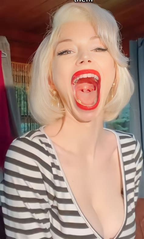 Pixievicious OnlyFans channel