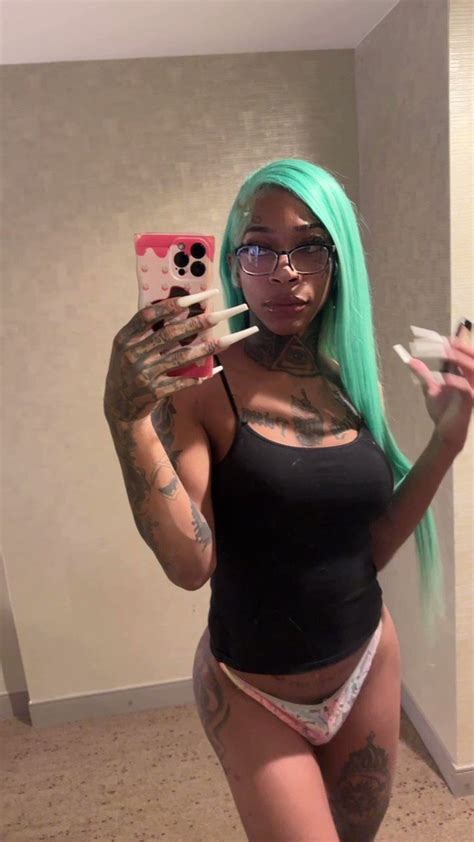 Preview 4 of Playboiikandii Onlyfans Naked Pic