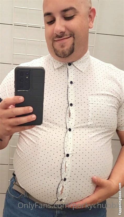 Preview 3 of Porkychubbie Naked Onlyfans