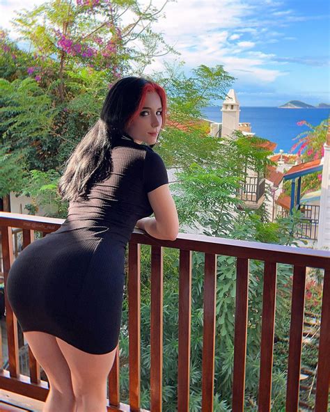 Preview 2 of Pornhub Mujeres Pica Nude
