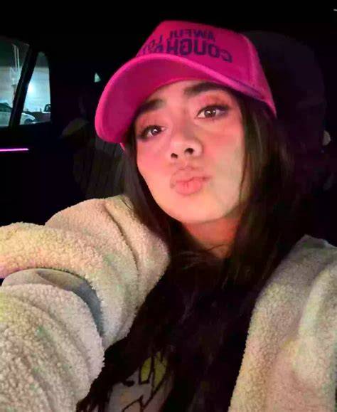 Pornstar Violet OnlyFans channel