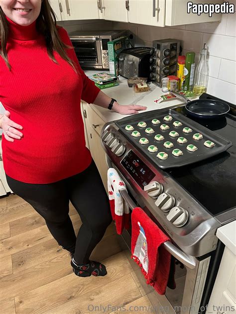 Preg_mom_of_twins Secret Nudes Telegram channel preview
