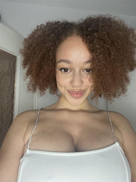 Preview 2 of Pretty_yunique Tits Telegram Only.fans Leaked
