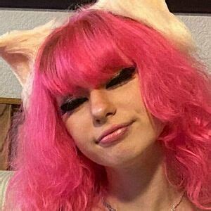 Prettyinpuppy OnlyFans channel