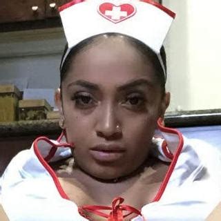 Preview 1 of Pumma Santiago Cams Telegram Photos Nude