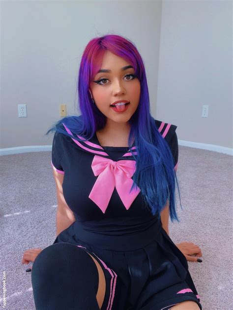 Preview 3 of Pxnxlopx Nude Photo Leaks