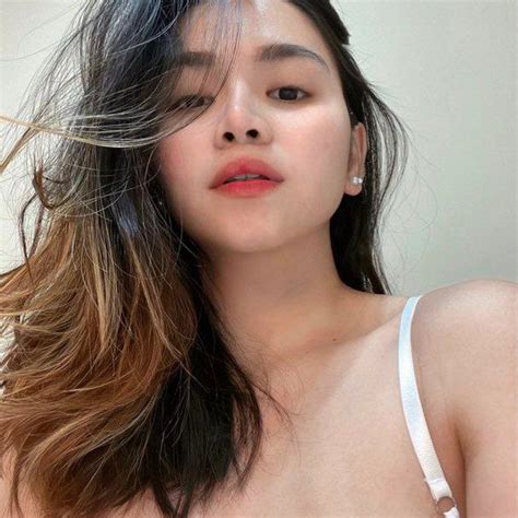 Preview 4 of Rachellerenee1 Telegram Leaked Photos