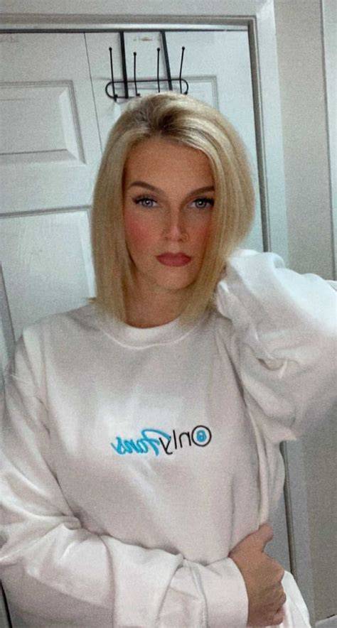 Raelynchvip OnlyFans channel