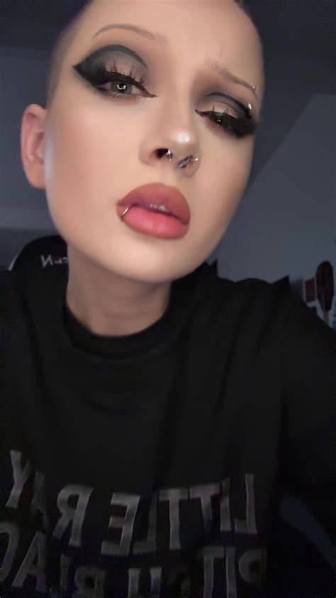 Rainbowfiguree OnlyFans channel