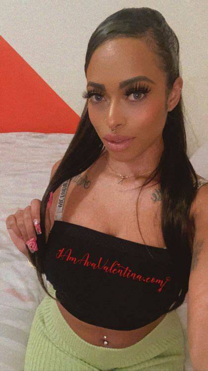 Realavavalentinaa OnlyFans channel