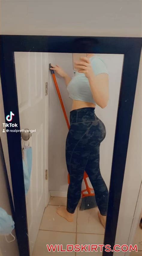 Preview 3 of Realprettyangel Onlyfans Nude Telegram Leaky