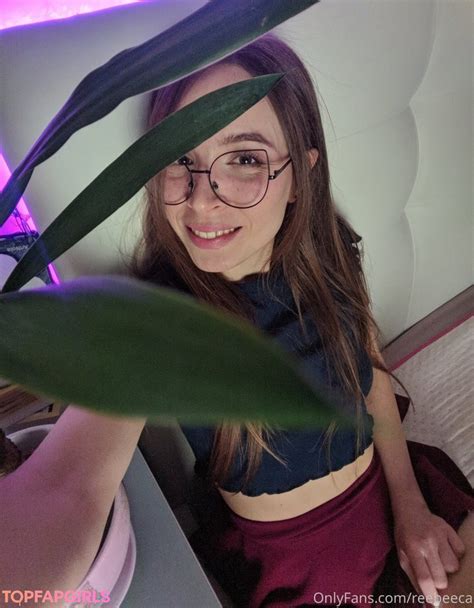 Preview 2 of Reebeeca Leaked Onlyfans Nudes