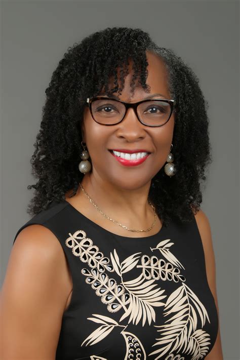 Rosalea OnlyFans channel