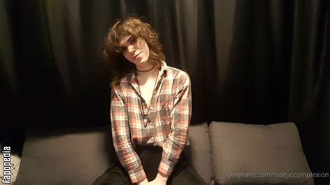 Roseyccomplexion OnlyFans channel