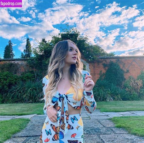 Preview 3 of Sapphire Upshall Onlyfans Lea