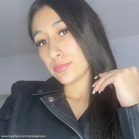 Serenaamoon OnlyFans channel