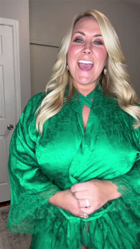 Preview 2 of Sexyjaimie Onlyfans Leaked Snaps
