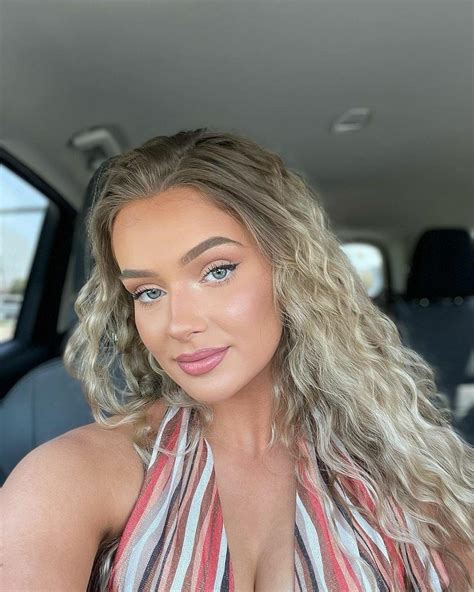 Preview 3 of Sharna Bailey Nude Onlyfans Leakes