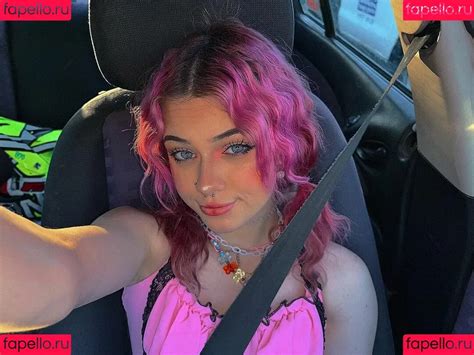 Preview 3 of Siamayll Onlyfans Fans Mega