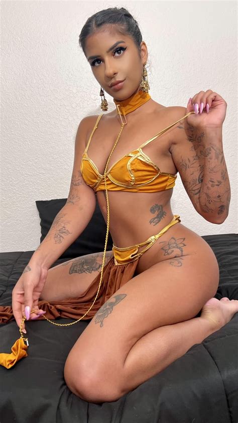 Slaysheslays Comi Onlyfans Telegram channel preview