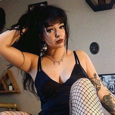 Sp00kyslut OnlyFans channel
