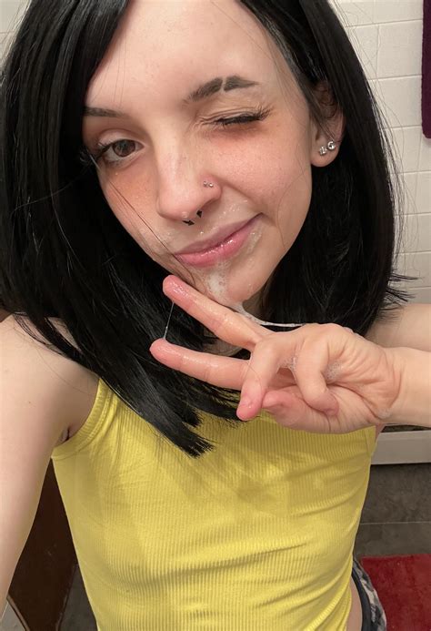 Preview 4 of Spitonsunshine Onlyfans