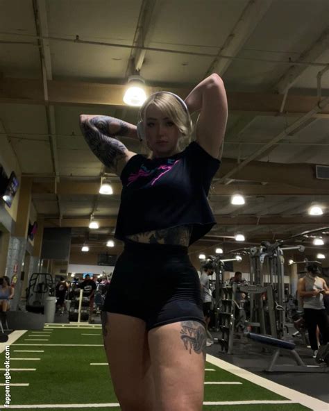Strongwaifu Onlyfans Nude Nude Pics Telegram channel preview