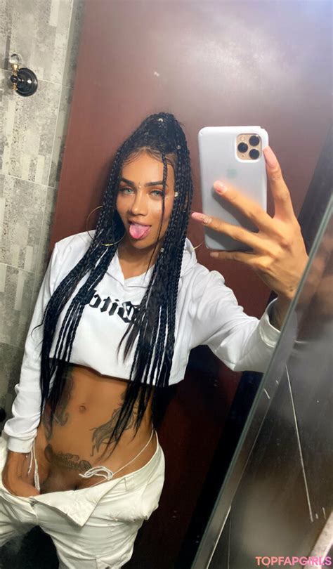 Preview 3 of Sweetlaurasaenz Leaked Onlyfans Complete Leaked