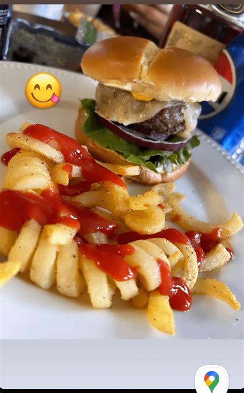 Preview 1 of Sweetnspicybaconburger Onlyfans Nude