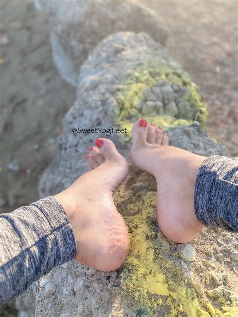Preview 2 of Sweetyogifeet Onlyfans Twitter Porm