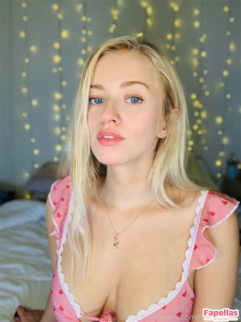 Preview 4 of Tfrca Chloe Instagram Nude Leaks