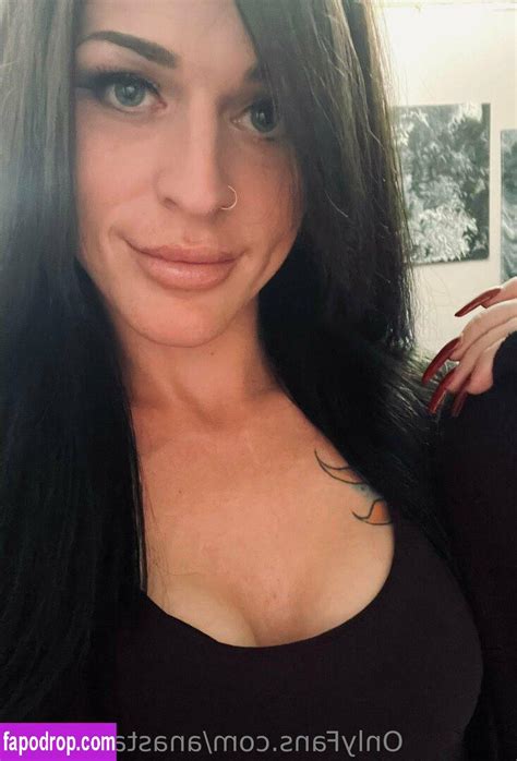 Preview 1 of Tgirlfiona Nude Onlyfans Leakk