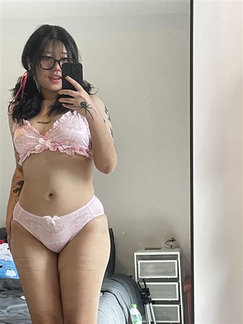Preview 3 of Thicc Asains Nude Photo Leaks
